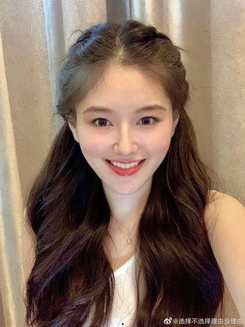 有没有吃瓜看网红视频的,揭秘网红视频的诱惑与影响